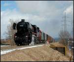 Brenner&Brenner Lok  52.1227 mit einen Foto-GmP am 13.2.2005 bei der Einfahrt in Deutschlandsberg auf der Strecke der GKB.