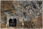 78.618 fährt mit SR 14483 aus dem Hieflauer Tunnel.