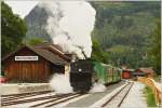 SKGLB (Salzkammergut-Lokalbahn) Lok 12 fhrt mit einem Sonderzug auf der Taurach/Murtalbahn von Mauterndorf nach Frojach. 
Mauterndorf 23.7.2011