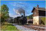 Mh.I der Waldviertler Schmalspurbahnen erreicht den Bahnhof Langschlag. 9.10.2020