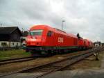 Die 2016 070 und ein Weiterer und die 2070 022 am 04.10.2008 in Braunau Abgestellt.