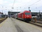 2016 015 in Krems/Donau mit einem Regionalzug nach St.Plten am 23.7.2010