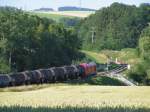 2016 064-4 hat soeben mit ihrem Gterzug die  Hohenzeller-Brcke  durchfahren (Nhe RIED i.I.) 2006-07-17