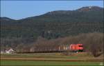 2016.032 mit Güterzug am 15.12.13 kurz nach Bad Fischau Ri.