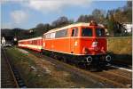 Abschiedfahrt auf der Donauuferbahn.
2043 005 fhrt mit SDZ 14367 von Linz nach Spitz. 
Klein Pchlarn 27.11.2010

