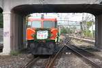 RBAHN 2050.09 stürtzt am 03.September 2017 im Bahnhof Liesing von Zug3 auf Zug4 des  Waldmühle Pendlers .