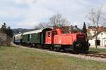 BIF 2062 053-1 am 02.April 2018 mit dem SR 14564 (Waldmühle Ladestelle - Wien Meidling) im Alten Bahnhof Perchtoldsdorf.