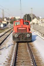 BIF 2062 053-1 am 22.Jänner 2016 beim Umfahren des S 142 bei Traiskirchen Lokalbahn.