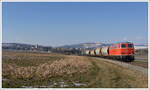 2143.056 vom Verein Neue Landesbahn, die am 25.2.2018 nach getaner Arbeit für die anwesenden Fotografen noch einen kurze Pendelfahrt im Raum Ersntbrunn unternommen hat.