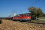 2143.058 und 055 mit dem NG 62132 kurz vorm Scheitelpunkt der Strecke nach Herzogenburg bei Ederding.