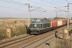 2143 040-0 und 2143.35 am 03.Oktober 2015 vor dem 59225 bei Gramatneusiedl.