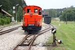 WSV 2091.09 am 26.Juli 2020 beim Umsetzen vom R 2 auf den R 3 im Bahnhof Alt Nagelberg.