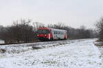 Bei leichtem Schneefall fährt am Nachmittag des 28.1.2023 der 5047 019 als R6235 von St.Pölten Hbf nach Horn.