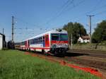 Der 5047 072 mit dem 5047 076 am 10.09.2011 bei der Ausfahrt aus Schrding.