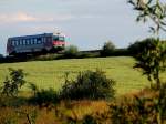 5047 067-3 steuert als R3492 der nächsten Bedarfshaltestelle Oberbrunn entgegen; 140624