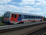 5047 035-0 wartet auf die Weiterfahrt im Bahnhof Hartberg