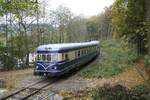 ÖSEK 6645.02 mit 5145.11 als SR 16443 (Scheibbs - Wieselburg/Erlauf) am 21.Oktober 2017 nahe der Haltestelle Sölling.