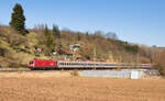 1016 050 mit IC 118 Innsbruck-Dortmund am 08.03.2022 zwischen Reichenbach und Ebersbach. 