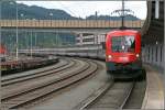 Der  Westbahnstar  ist ein Zug der Superlative! Mit 16 Waggons am Haken rollt die 1016 045 und eine 1116 2.