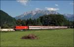 Unter den klngen der Kloster Glocken ist 1016 049 ist mit dem OEC 569  Bernard Ingenieure  von Brgenz nach Wien West unterwegs.