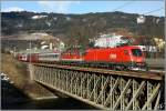 1016 036 + 1142 673 ziehen den IC 534  sterreichischer Stdtebund  von Villach nach Wien Sd.
Leoben 15.02.2009