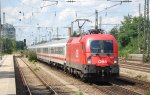 1016 049-7 mit IC 2083 Hamburg Altona - Berchtesgaden, am 09.08.2010 am Mnchner Heimeranplatz