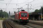 1016 031-5 und 1116 124-7 mit dem EC 113 (Frankfurt(Main)Hbf-Klagenfurt Hbf) in Amstetten 28.7.11