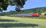 1016 041 ist mit dem EC 113 auf der KBS 750 nach Klagenfurt unterwegs.Aufgenommen am 13.7.2013 bei Ebersbach(Fils).