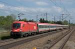 1016 030 und ganz hinten die 035 am 05.05.13 in Mnchen-Langwied