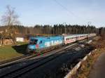 Die 1016 023 mit dem IC Königsee am 24.12.2013 unterwegs bei Teisendorf.