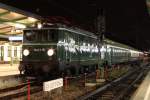 ‎1041 15 vom Krbisfest in Zellerndorf (Zd) ist ihrem Zielbahnhof Wien Franz Josefsbahnhof (Wf) schon sehr nahe, hier Aufgenommen in Wien Heiligenstadt (Ht); am 27.10.2012