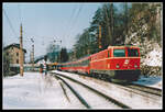 1044 107 hat am 10.03.2004 mit IC532 soeben die Haltestelle Steinhaus durchfahren.