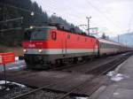 Br 1044 mit IC Graz- Innsbruck fhrt gerade aus dem Bahnhof Kitzbhel 19.01.08