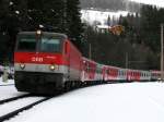 Die BR 1044 008 mit IC nach Graz bei Breitenstein am 27.02.2009