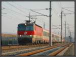 1044 042 bernahm am 20.3.2006 in Spielfeld den EC 156  Zagreb  von Zagreb nach Wien.