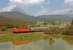 1044.094 fhrt am 17.6.90 mit E-683 kurz nach Seefeld in Richtung Innsbruck