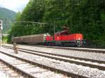 Salzkammergut 2009 - Im Ausseerland treffen wir im Bahnhof von Bad Aussee am 03.06.2009 auf die 1063 002-8 die hier mit rangieren beschftigt ist. Wenn sie hier ihre Arbeit getan hat, bringt sie einen bergabezug nach Bad Ischl. 