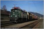 Nachschuss auf 1042.007 mit SDG 91926 (Am Zugschluss: 1080.01) in Niklasdorf am 18.3.2010.