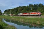 Der Wenzelzug am 09.09.2018 unterwegs mit 1110 522 und 1110 015  bei der Durchfahrt in Wartberg an der Krems.