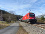 ÖBB 1116 138 mit Kesselwagen Richtung Bamberg, am 25.02.2019 in Kaulsdorf (S).