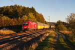 1116 105 mit einem Altmann Autotransportzug bei Postbauer-Heng Richtung Nürnberg, 27.09.2018