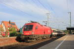 1116 124 mit IC Zürich-Stuttgart am 01.05.2018 in Stuttgart-Rohr.