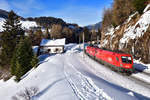 1116 049 + 1116 111 mit einem KLV am 06.02.2019 bei Gries am Brenner.