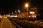 Die ROLA41408 steht am Abend des 15.5.2020 bespannt mit 1116 077 in Spielfeld-Straß und wartet auf die Abfahrt nach Wels Terminal.