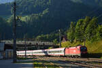 ÖBB 1116 127 mit IC 119  Bodensee  von Münster nach Innsbruck an die Arlberg-Westrampe bei Dalaas - 11.08.2022