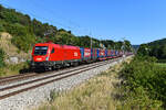 Der KLV-Zug DGS 42174 von Sommacampagna nach Wuppertal Langenfeld fährt unter der Regie der ÖBB-Tochter Rail Cargo Carrier und ist stets einheitlich mit Aufliefern der Spedition  Winner 