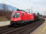 BR 1116 106 mit GZ am 18.11.2008 bei der Durchfahrt in Pill-Vomperbach.