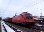 1116 161-9 ist mit GZ42951 bei Schrding/Inn unterwegs; 090130