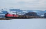 1116 245 + 1116 271 vorne und 1116 160 hinten sind am 09.02.2009   mit dem Papiergterzug 48930 zwischen Nussbach und  Wartberg/Kr.