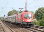 Beim Warten auf die S-Bahn konnte die 1116 146-0 als EC 112 aus Klagenfurt erlegt werden